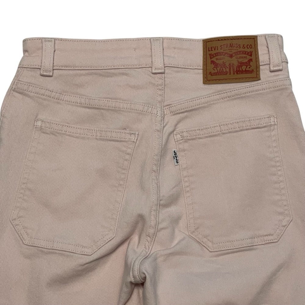 Levi's Women's 721 High Rise Skinny Jeans in Light Pink - Picture 1 of 9